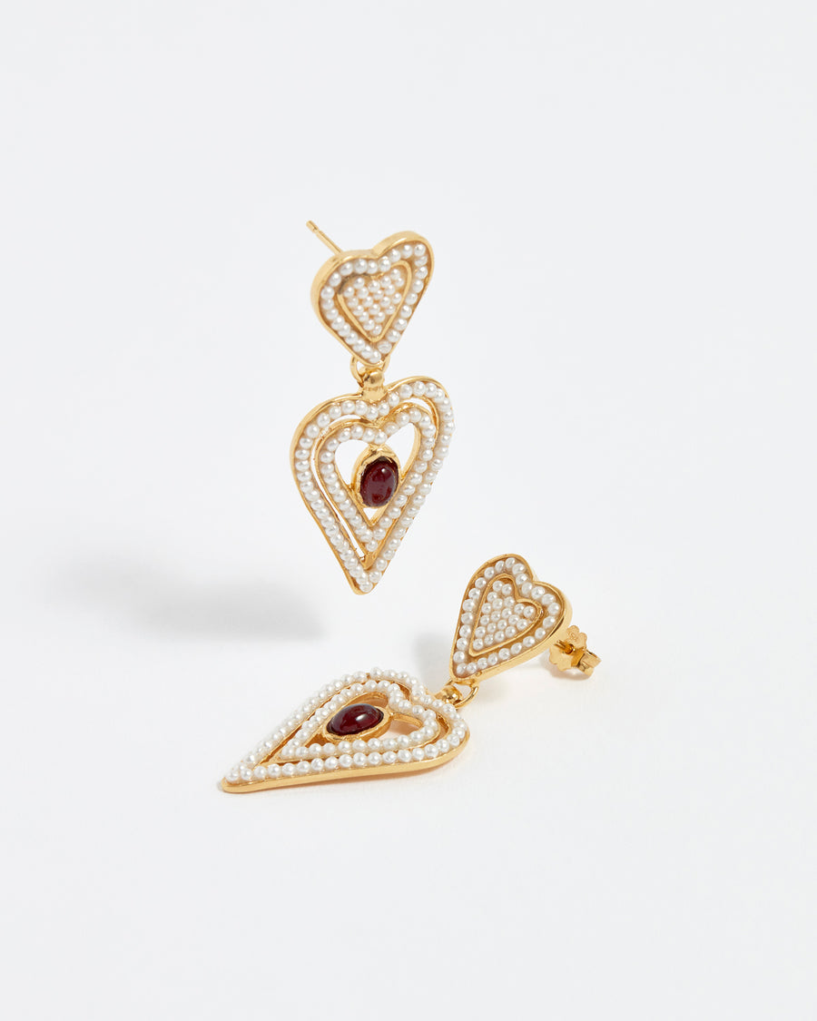 soru jewellery pearl heart amor earrings