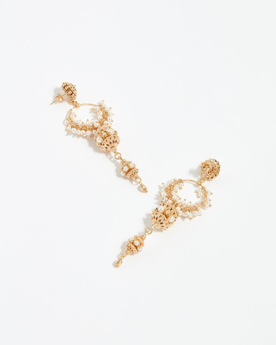 Soru Jewellery pearl and gold Elena earrings