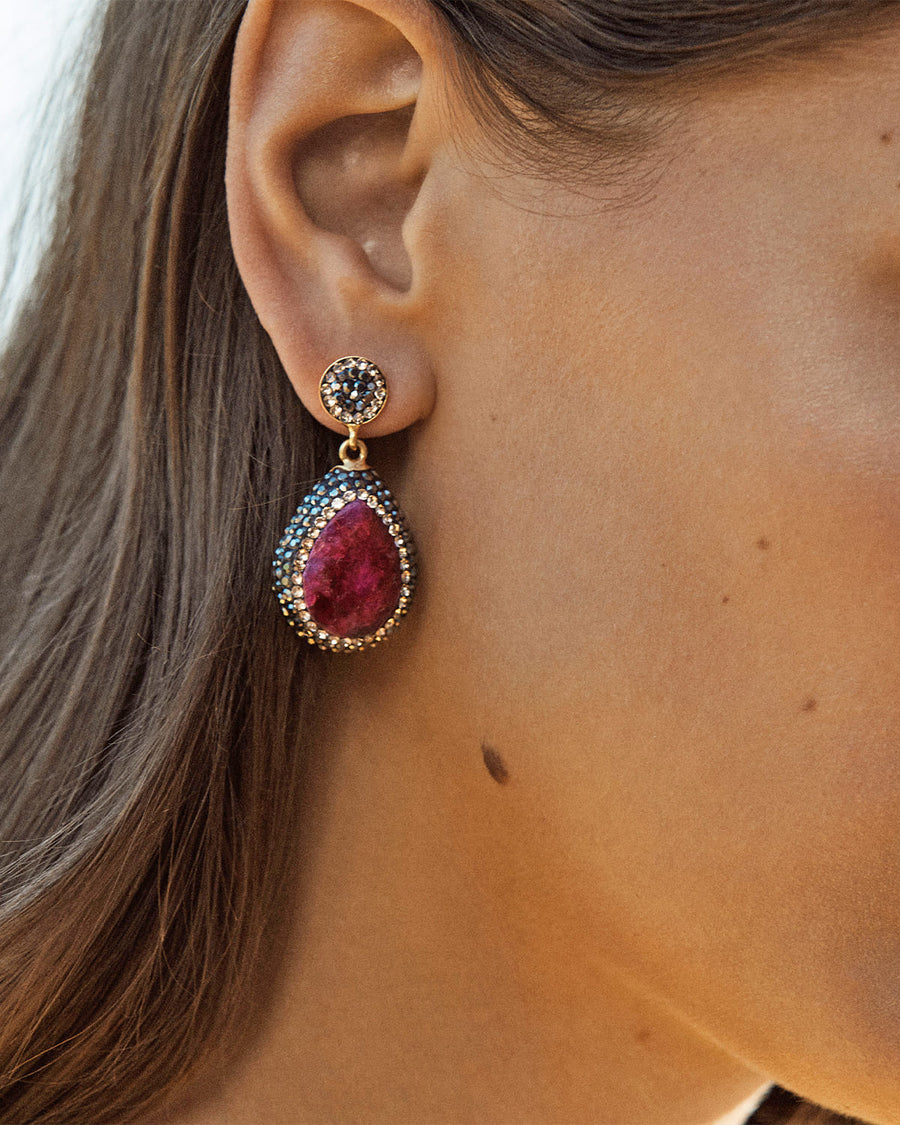 soru ruby earrings, soru red earrings, soru ruby, duchess
