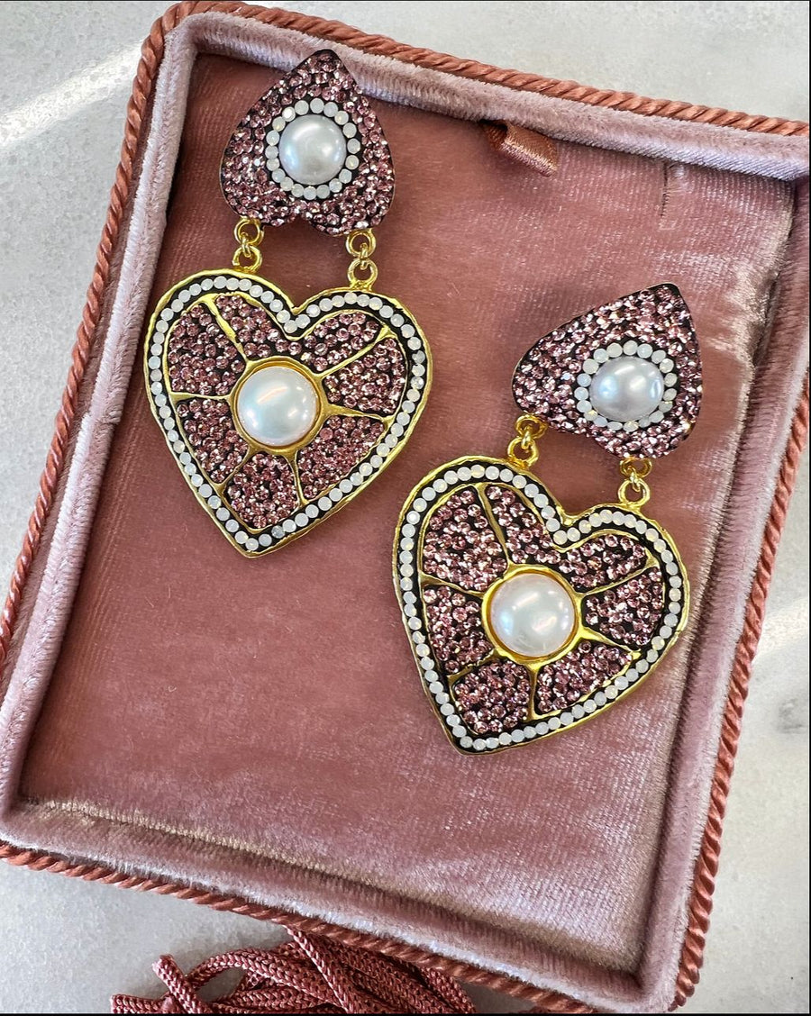 pink and white crystals in heart shapes with baroque pearl earrings