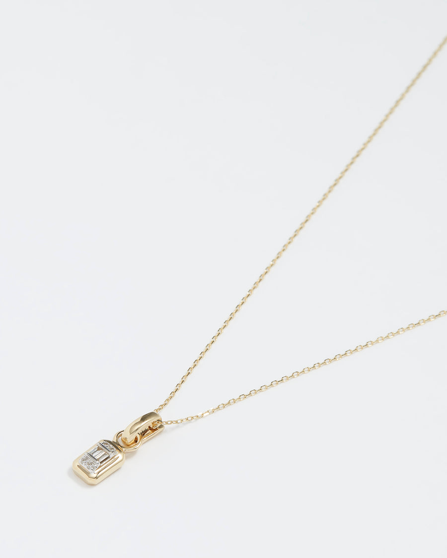 Soru Jewellery charm necklace details product shot