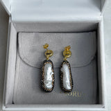 AUTUMN 26 SAMPLE SALE Baroque Pearl Double Sided Earring 188