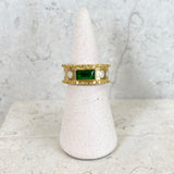 AUTUMN 26 SAMPLE SALE Green and White Ring 120