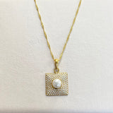 AUTUMN 26 SAMPLE SALE Perla Pendant Necklace 151
