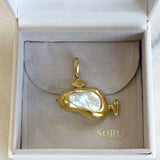 AUTUMN 26 SAMPLE SALE Pearl Fish Pendant 177