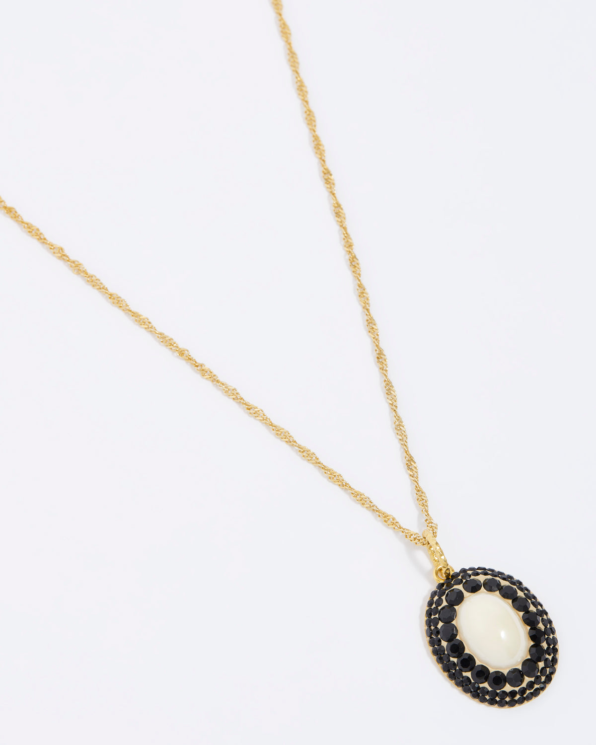 Lace Pearl Pendant Necklace