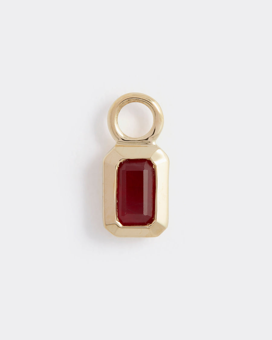 Soru Jewellery ruby birthstone charm in 14k gold, product shot