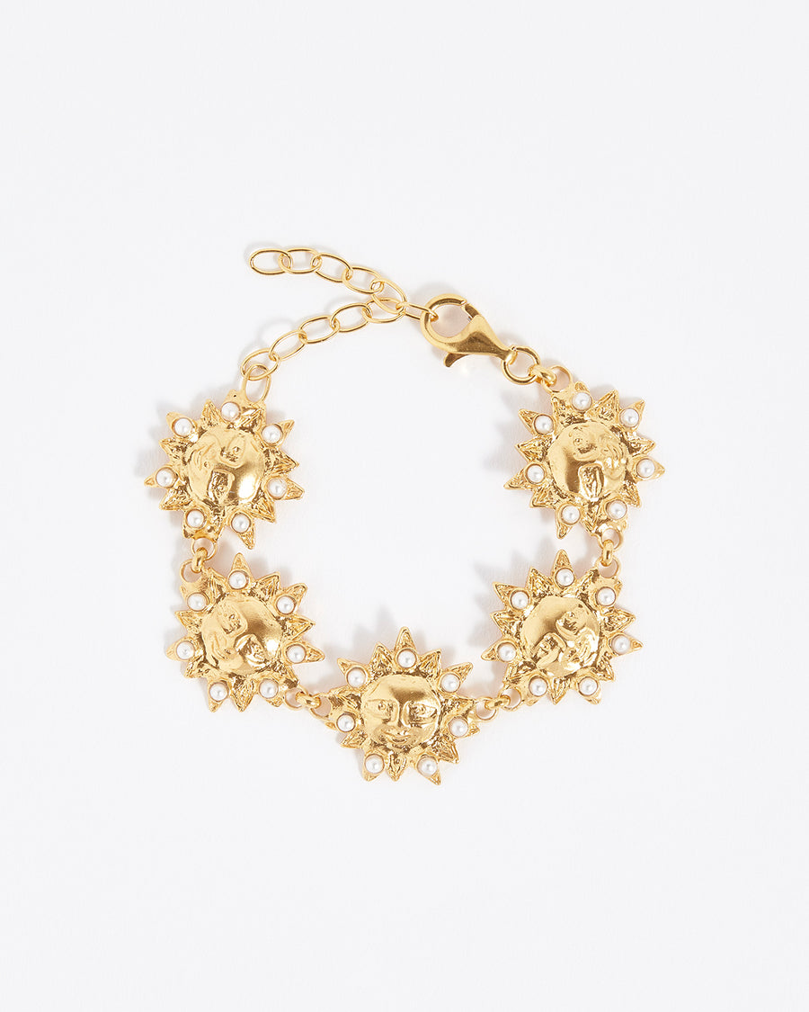 Soru jewellery gold and pearl beaded sun face bracelet