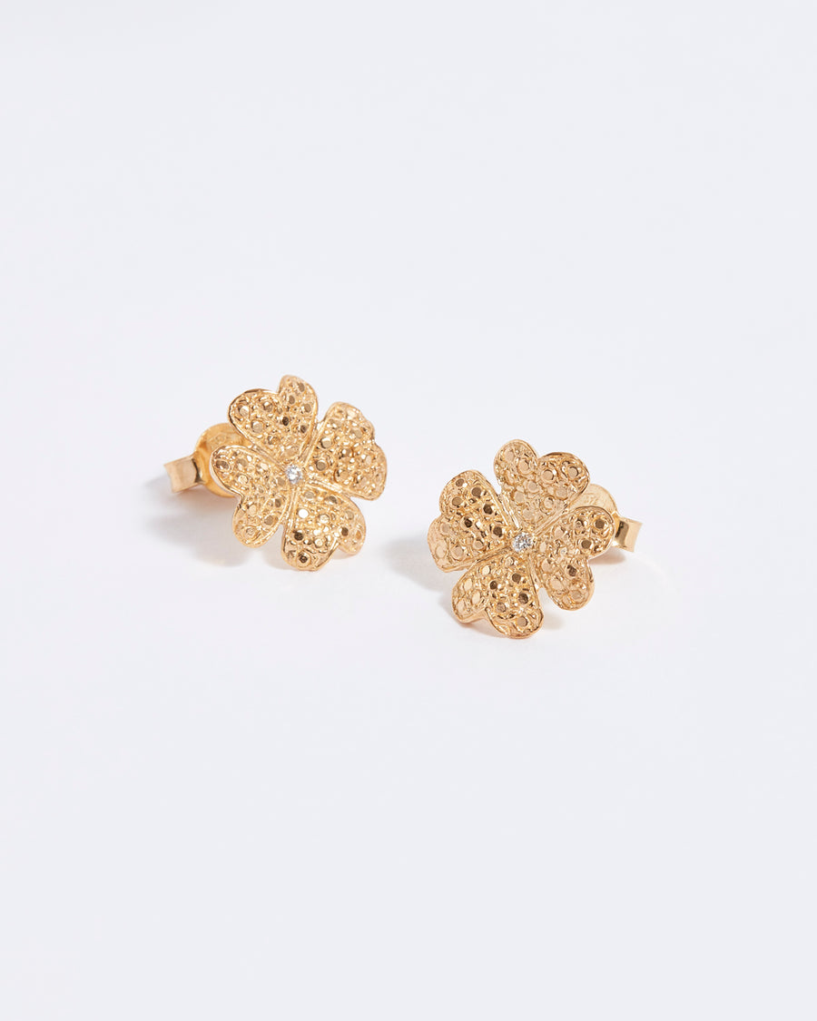 soru solid gold and diamond clover stud earrings