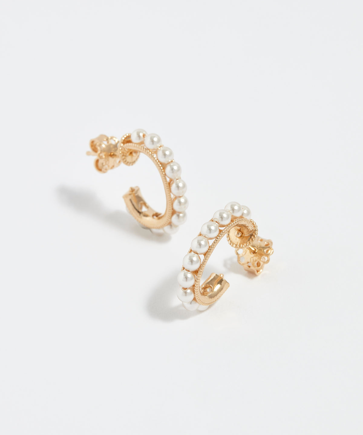 soru mini mondello hoop earrings pearl