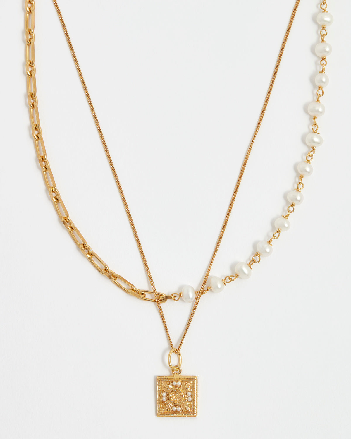 Ceres & Linda Necklace Set