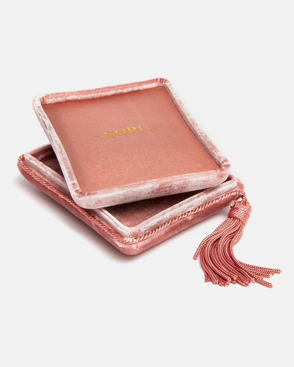 Soru Tasselled Velvet